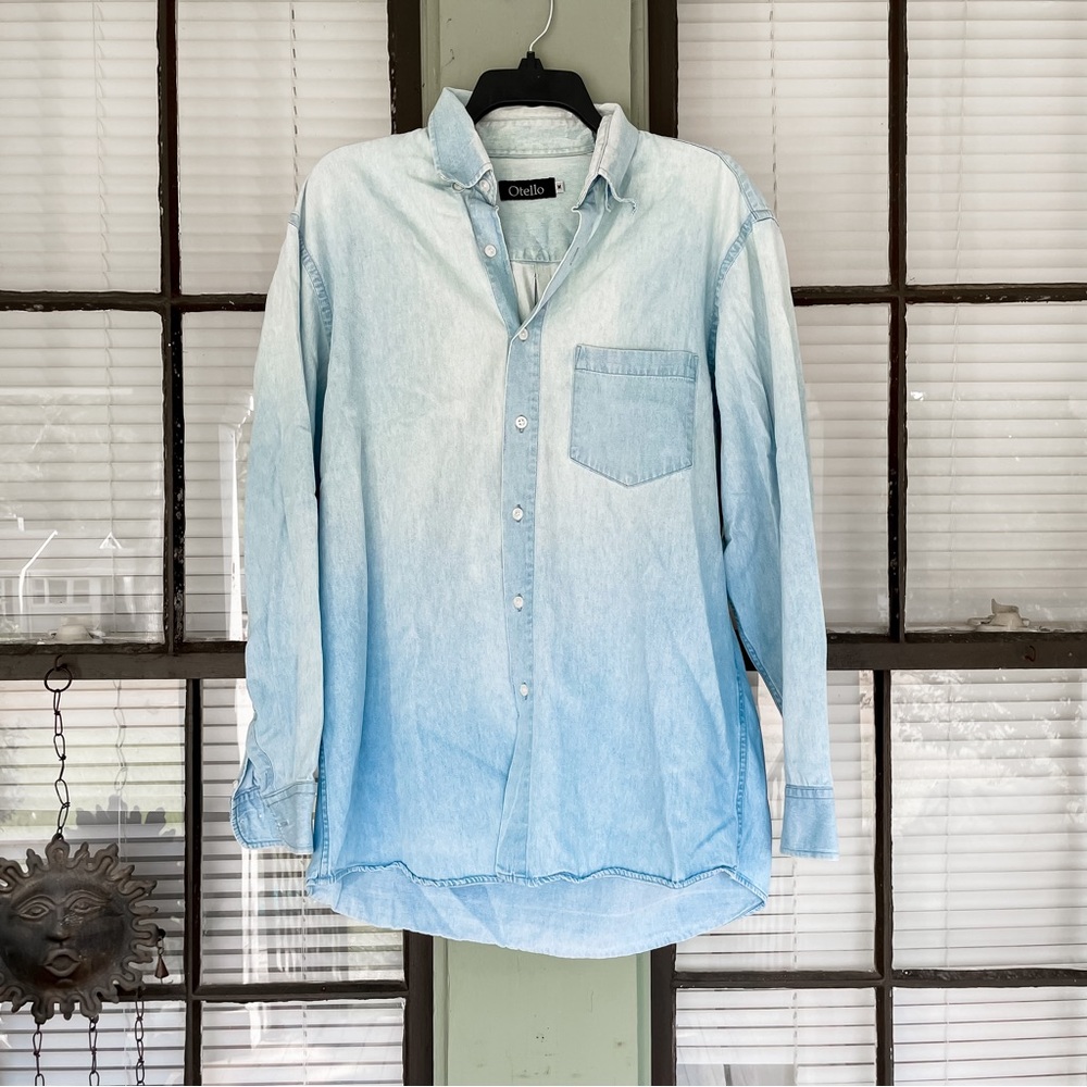Unisex Faded Distressed Oversized Blue Denim Button Down Shirt Size Medium